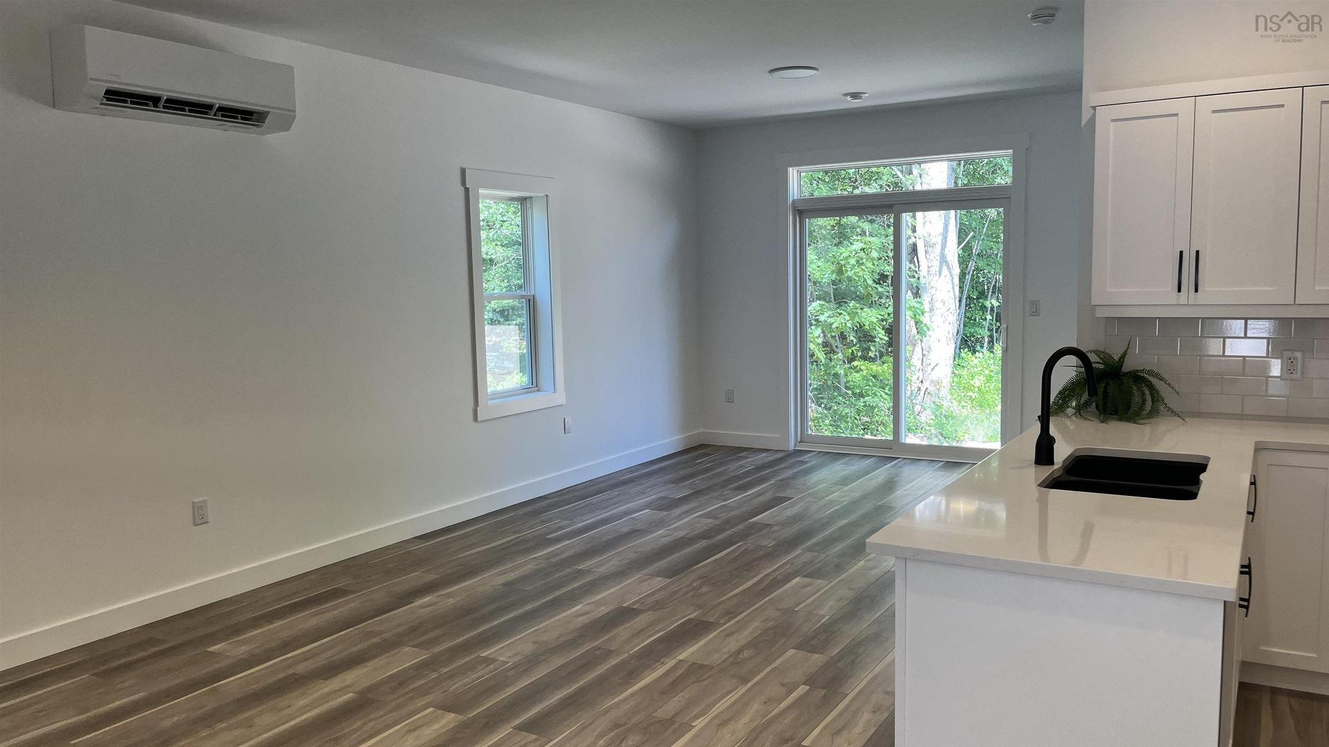 1435 Princess Crescent, Coldbrook, NS