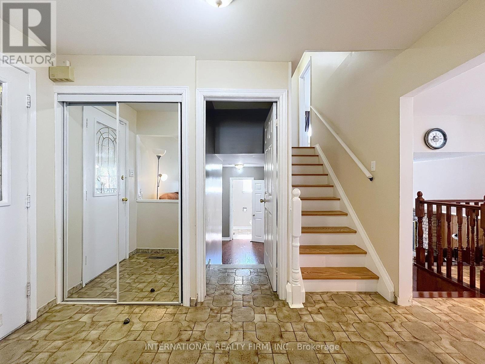 3602 Dunrankin Drive, Mississauga, ON - Indoor Photo Showing Other Room