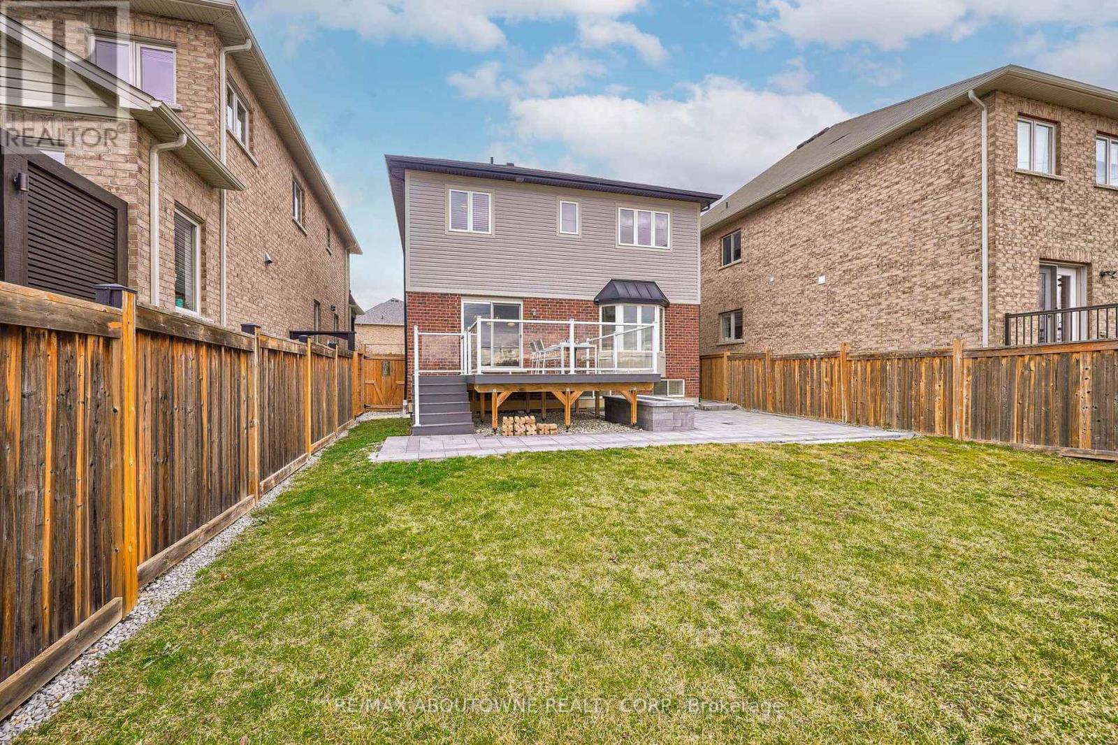 195 Greti Drive, Hamilton, ON - Outdoor With Deck Patio Veranda With Exterior