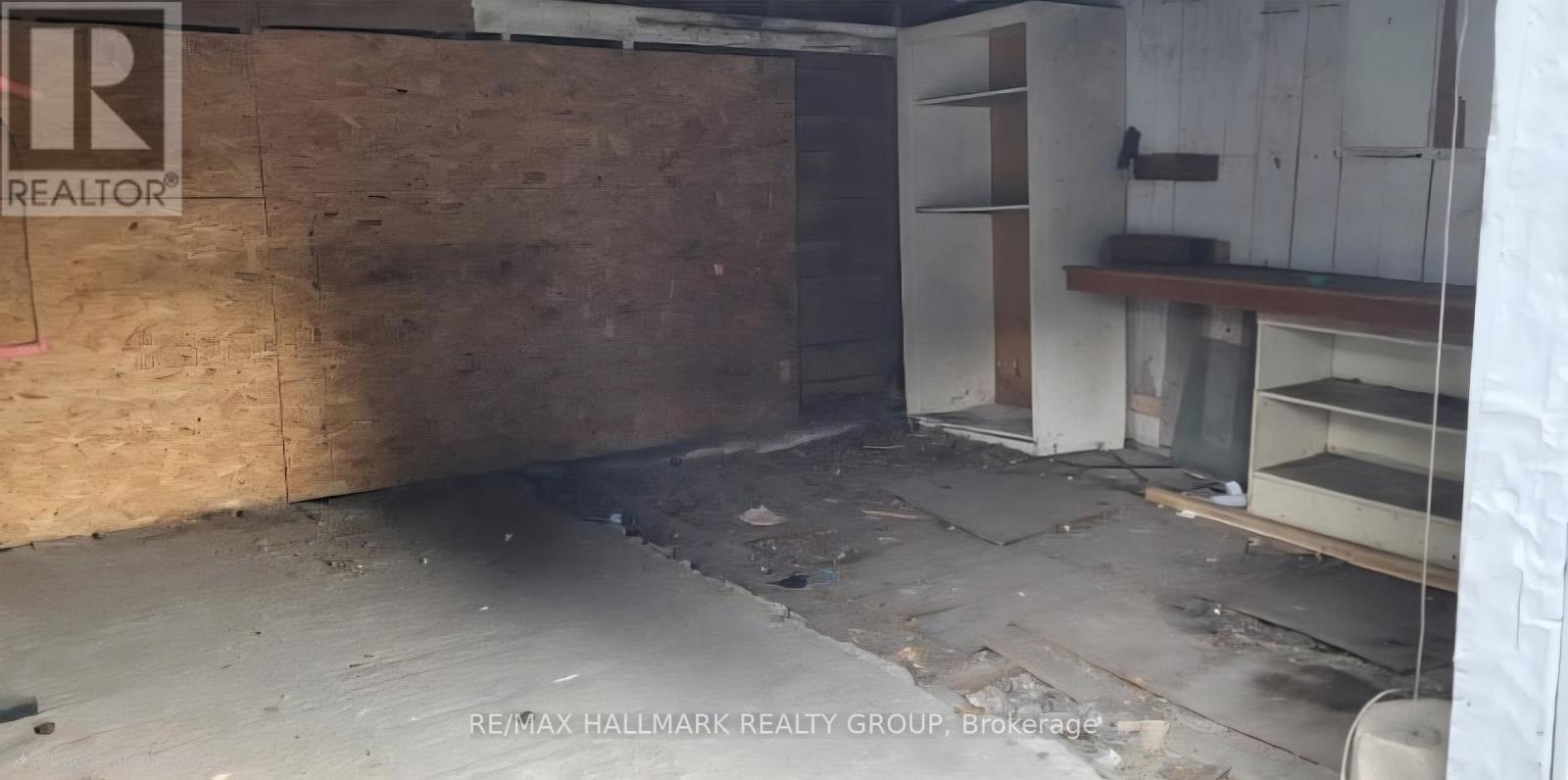 229 Gore Street E, Perth, ON -