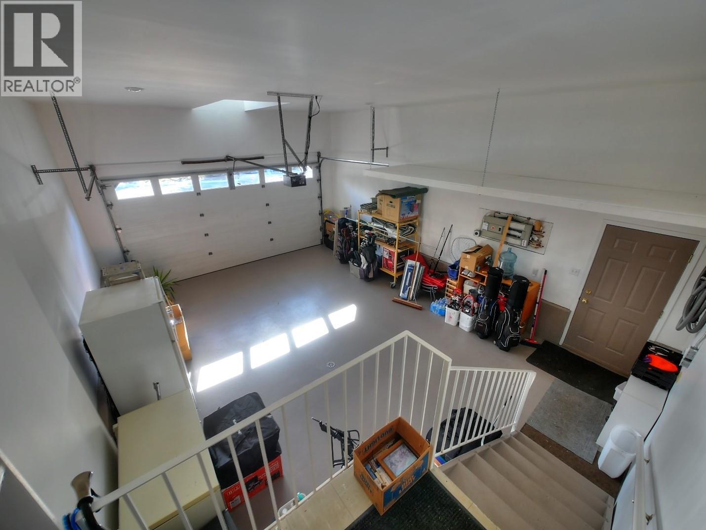 1910 Leaning Tree Road, Creston, BC - Indoor Photo Showing Garage