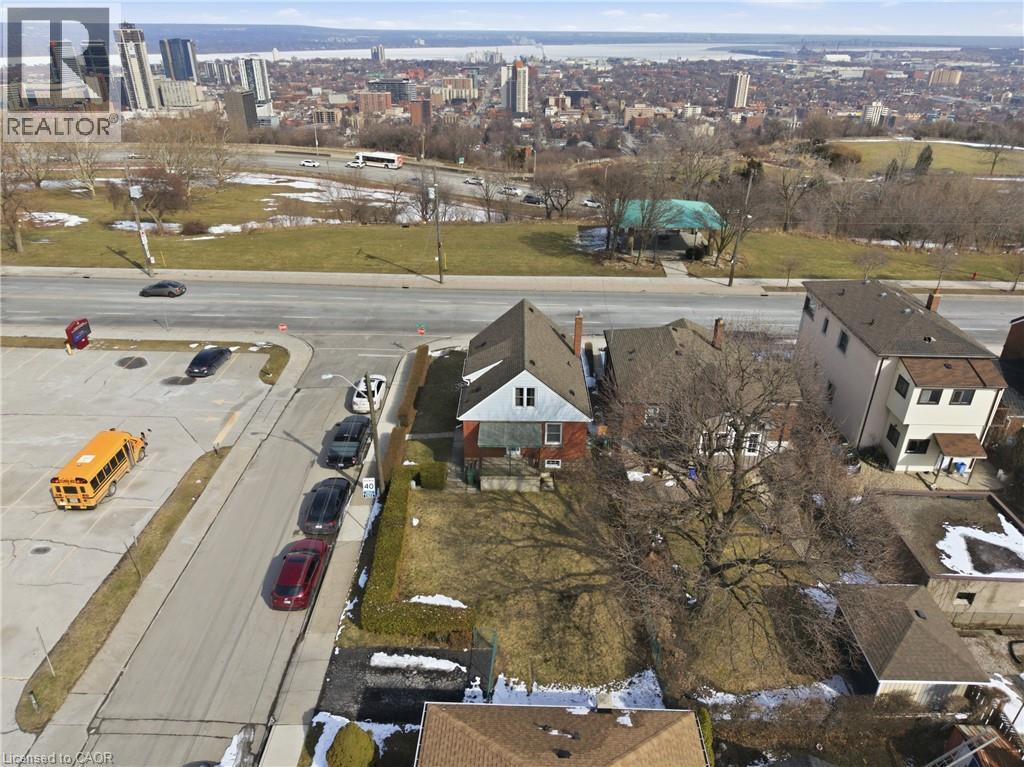 306 Concession Street, Hamilton, ON - Outdoor With View