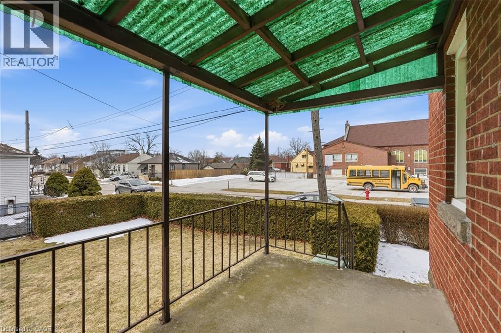 306 Concession Street, Hamilton, ON - Outdoor With Exterior