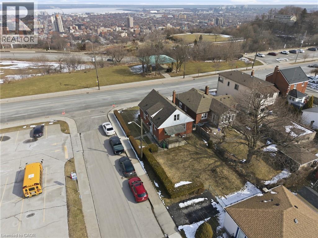 306 Concession Street, Hamilton, ON - Outdoor With View