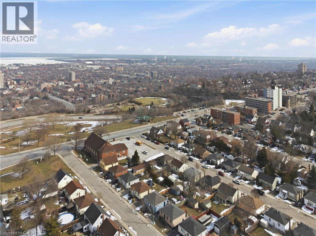 306 Concession Street, Hamilton, ON - Outdoor With View