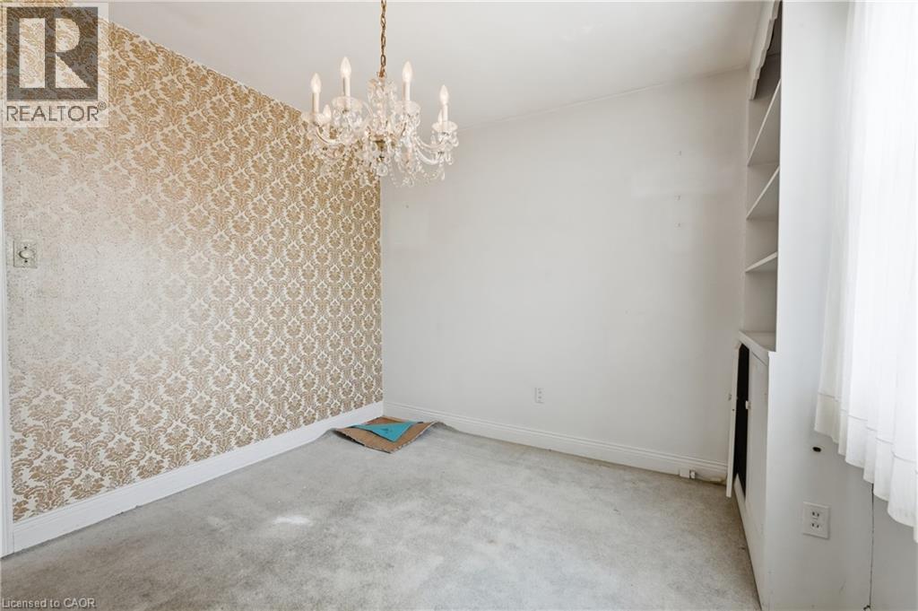 306 Concession Street, Hamilton, ON - Indoor Photo Showing Other Room