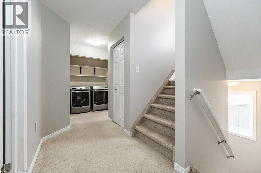39 Brookfield Crescent, Kitchener, ON - Indoor Photo Showing Laundry Room