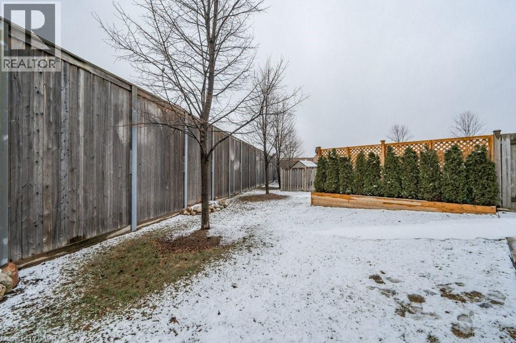39 Brookfield Crescent, Kitchener, ON - Outdoor