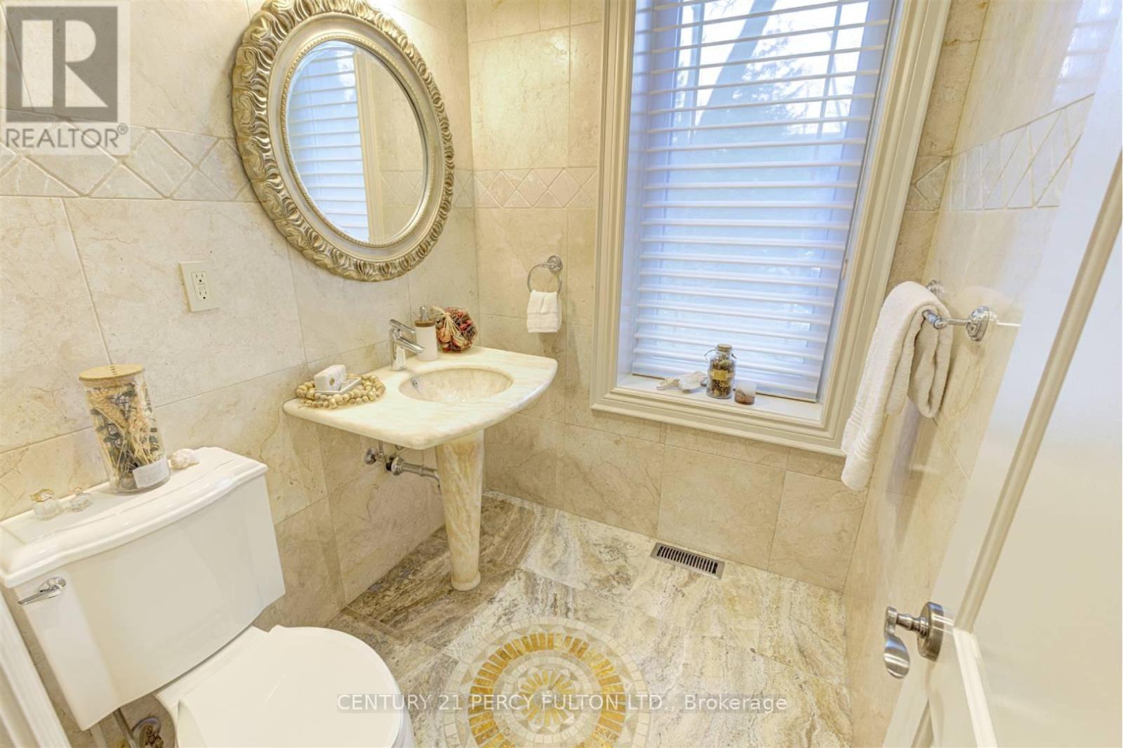 1649 Wedmore Way, Mississauga, ON - Indoor Photo Showing Bathroom