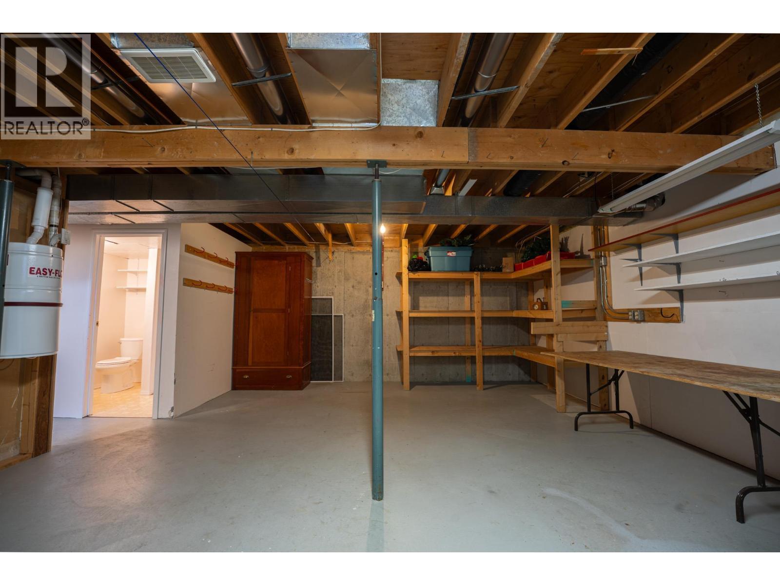 896 306Th Street, Kimberley, BC - Indoor Photo Showing Basement