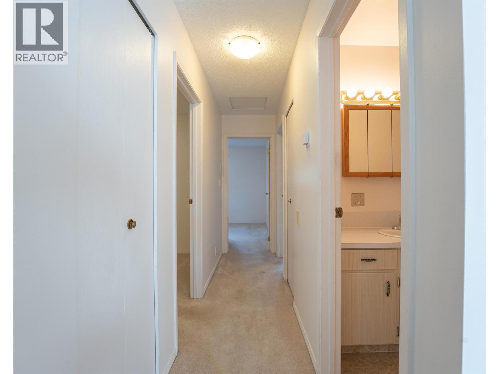 896 306Th Street, Kimberley, BC - Indoor Photo Showing Other Room