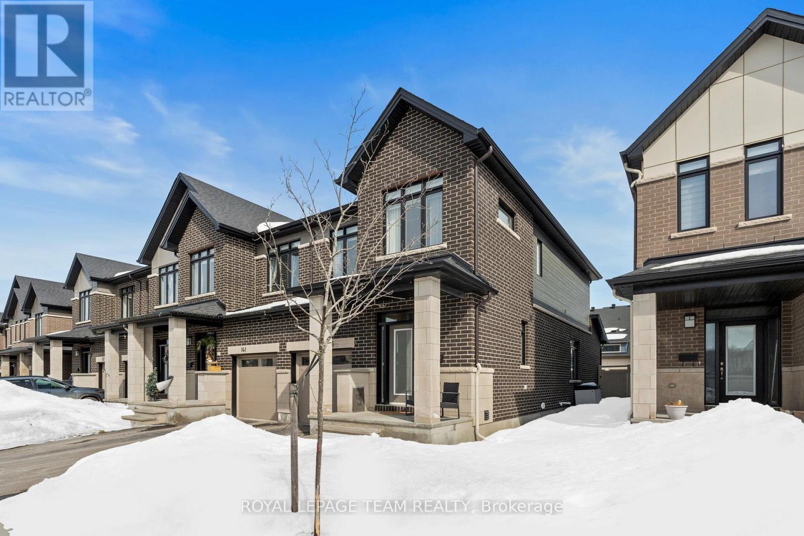 143 Avro Circle, Ottawa, ON - Outdoor With Facade