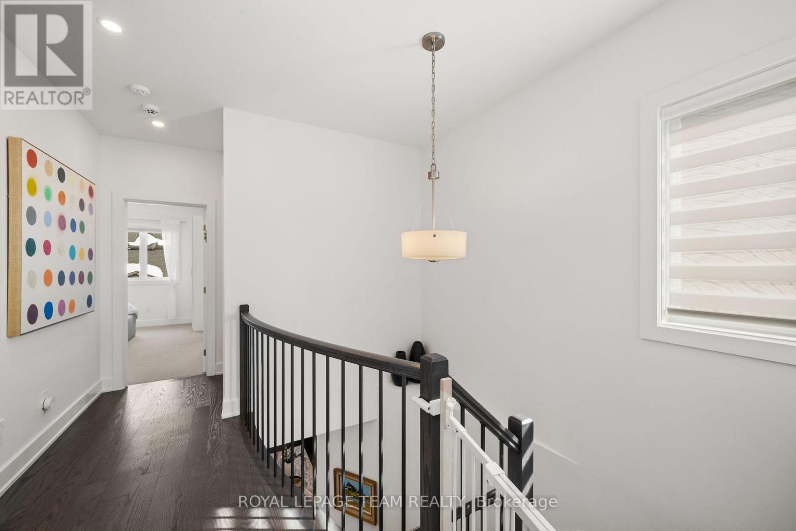 143 Avro Circle, Ottawa, ON - Indoor Photo Showing Other Room