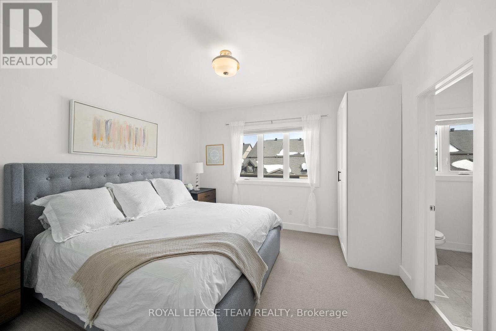 143 Avro Circle, Ottawa, ON - Indoor Photo Showing Bedroom