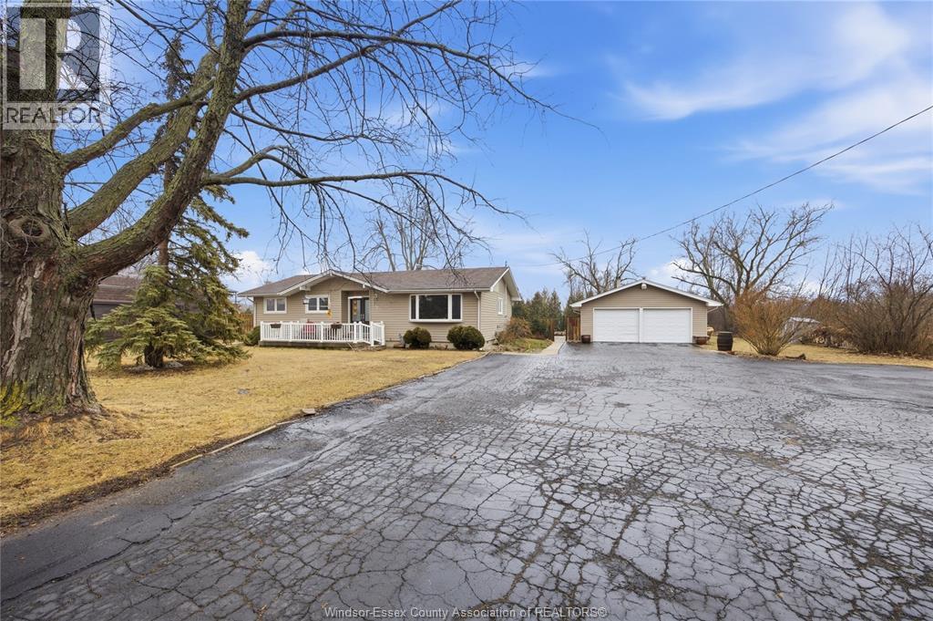 575 Middle Sideroad, Amherstburg, ON - Outdoor