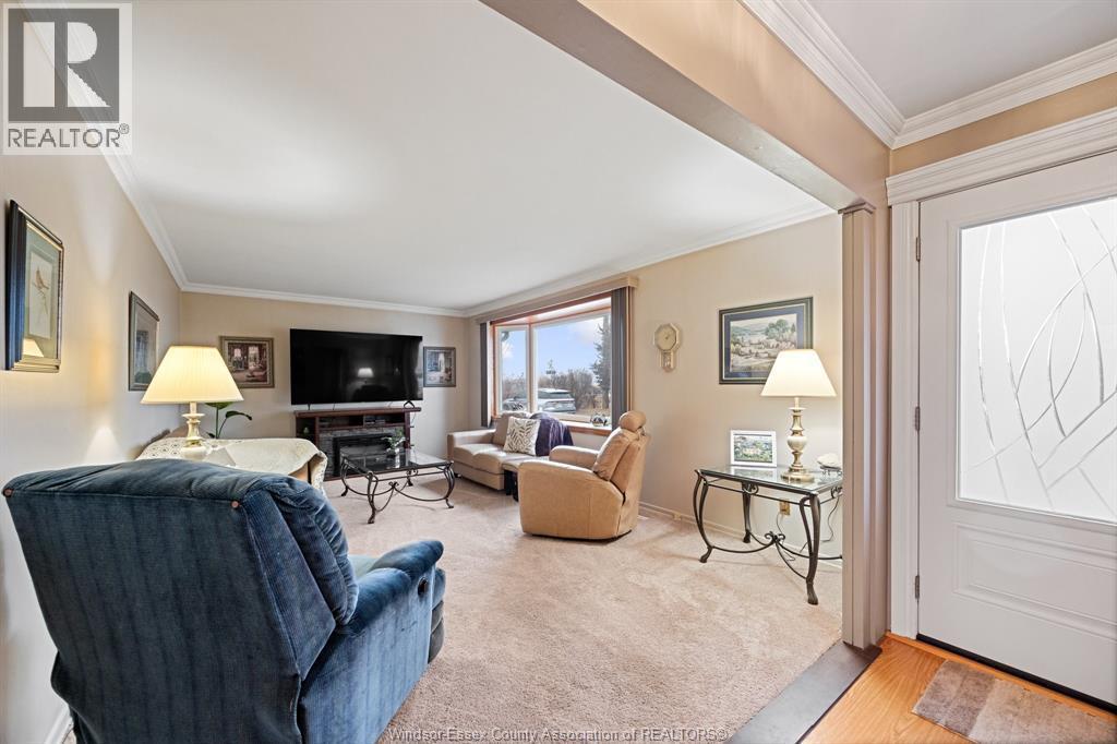 575 Middle Sideroad, Amherstburg, ON - Indoor