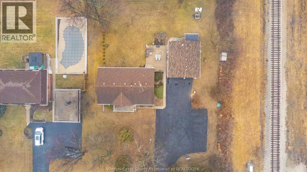 575 Middle Sideroad, Amherstburg, ON -