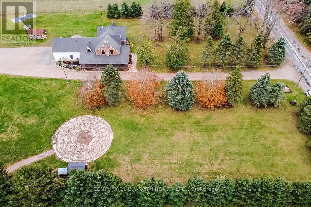 1803 Old Second Road N, Springwater, ON - Outdoor With View