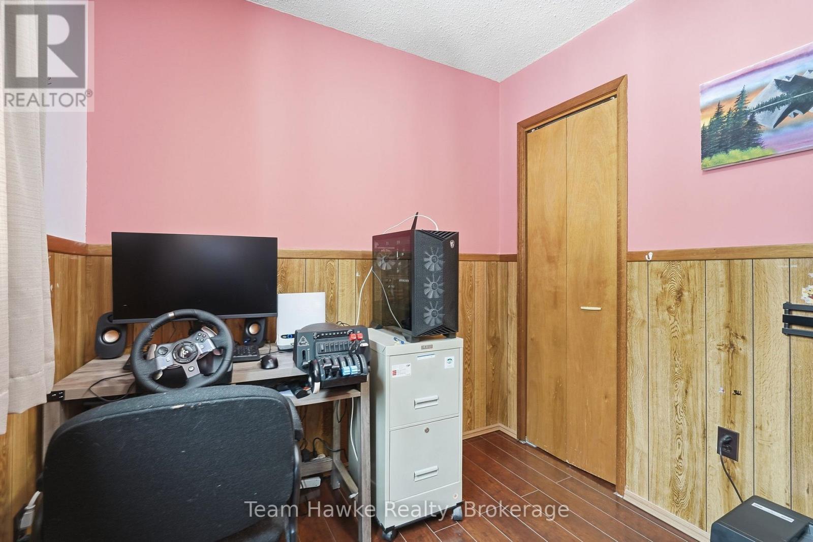 77 Tall Pines Drive, Tiny, ON - Indoor Photo Showing Office