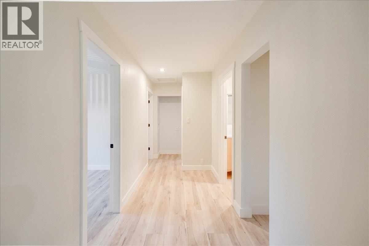 1408 Meadowbrook Drive, Castlegar, BC - Indoor Photo Showing Other Room