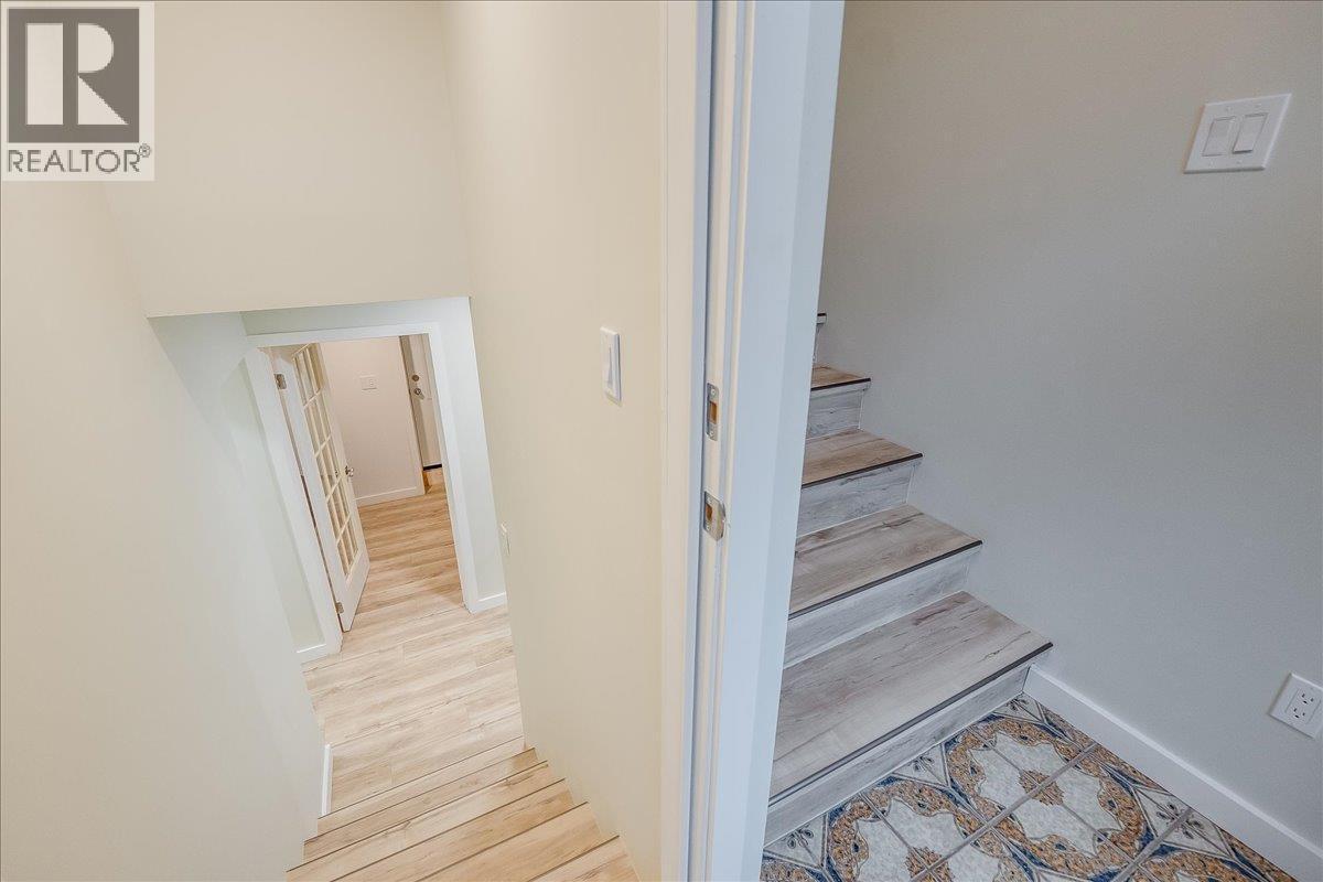 1408 Meadowbrook Drive, Castlegar, BC - Indoor Photo Showing Other Room