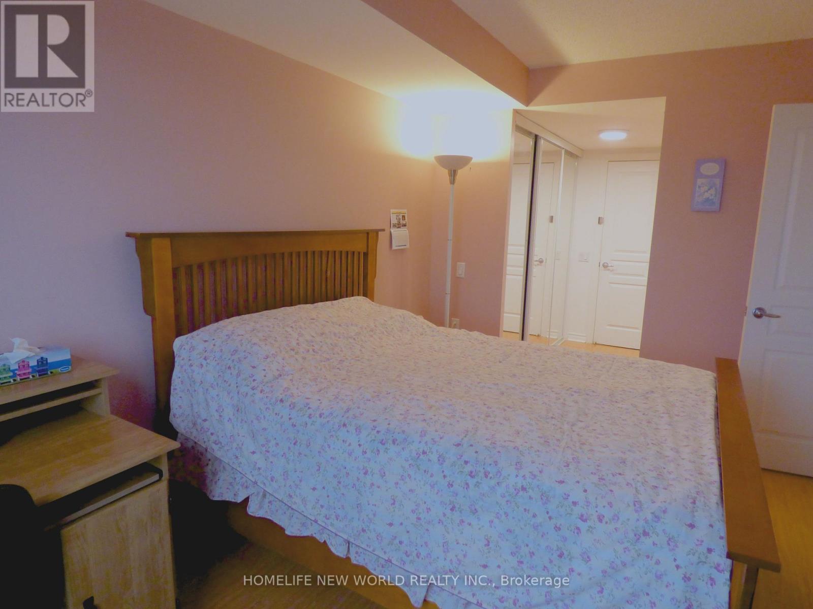 507 - 9015 Leslie Street, Richmond Hill, ON - Indoor Photo Showing Bedroom
