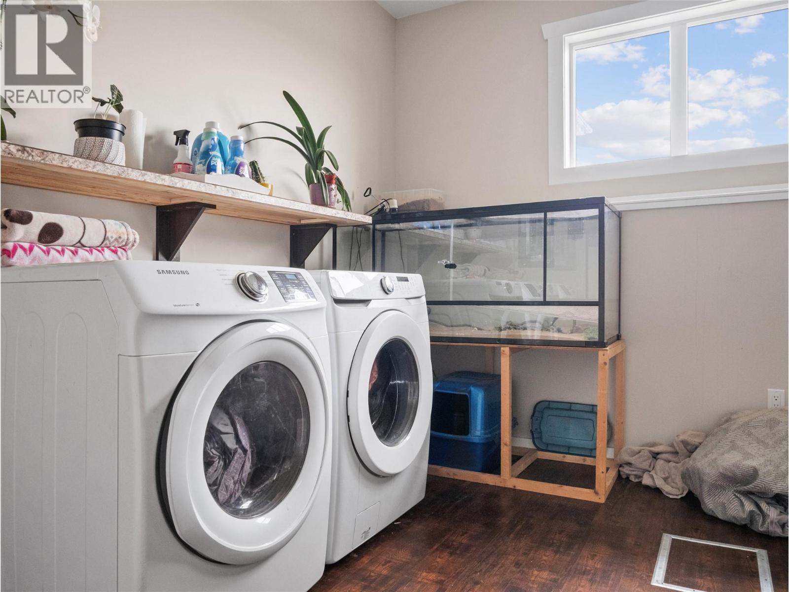 4830 Elevator Road, Pouce Coupe, BC - Indoor Photo Showing Laundry Room