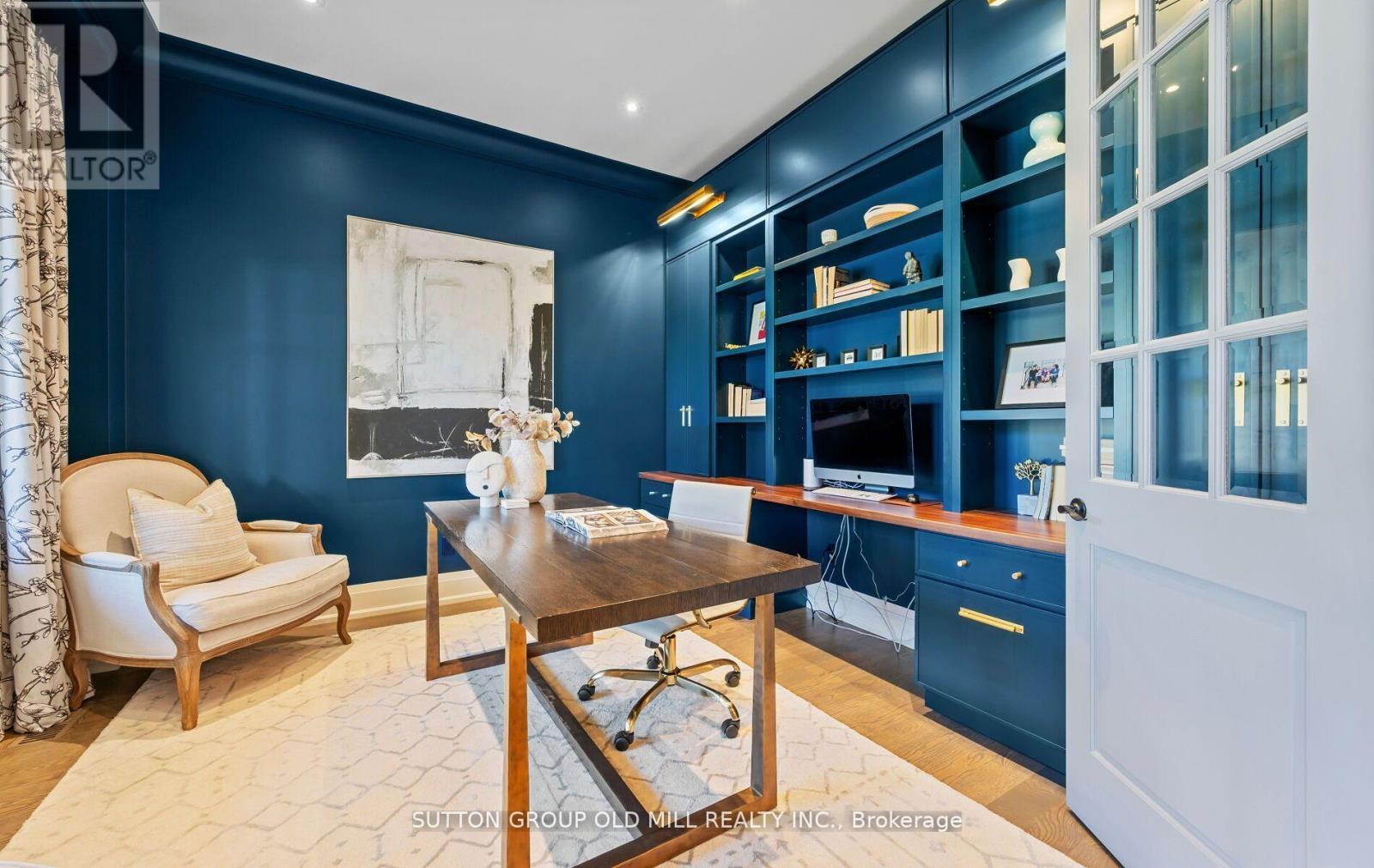 8 Cumberland Drive, Mississauga, ON - Indoor Photo Showing Office