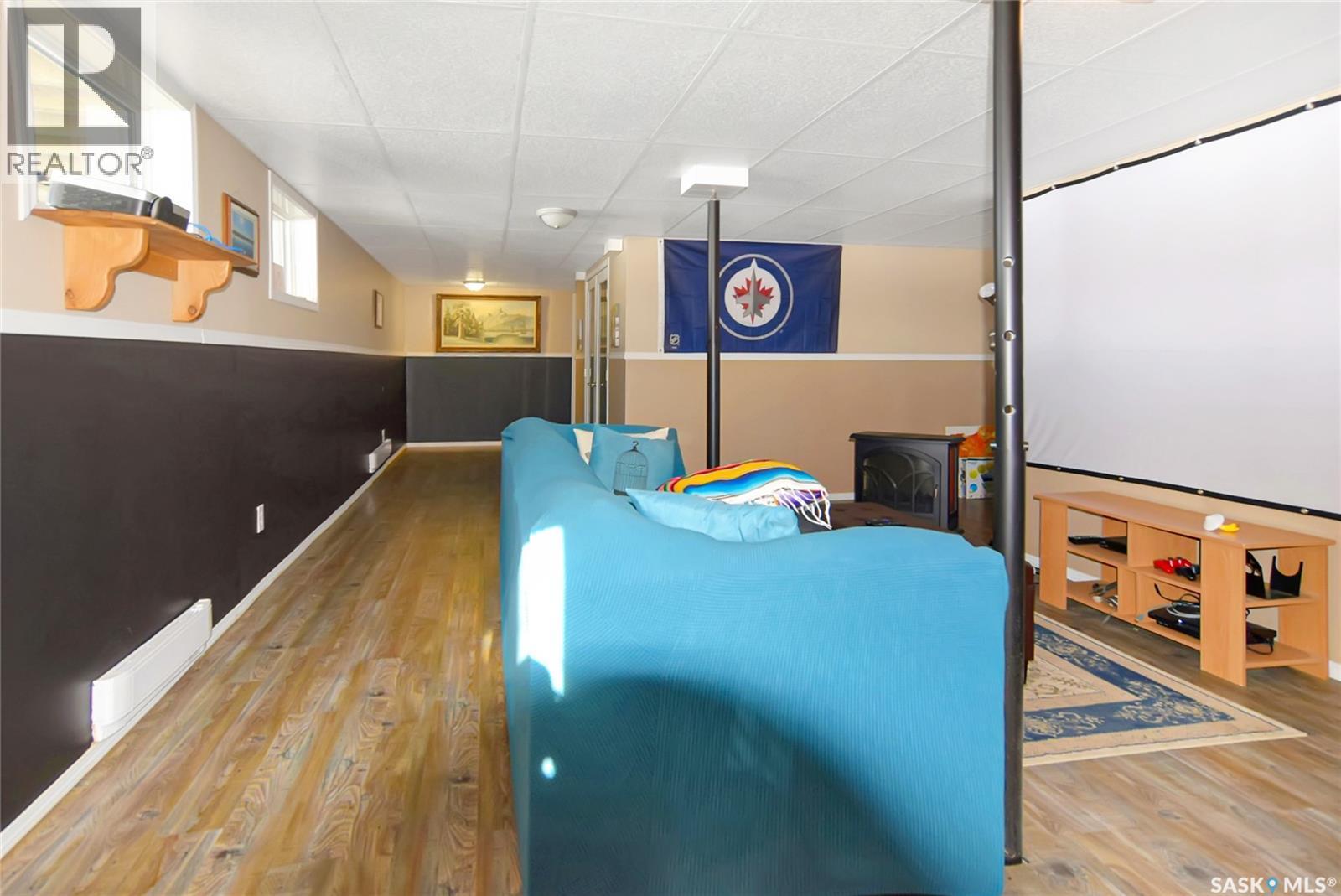 208-210 Criddle Avenue, Crooked Lake, SK - Indoor Photo Showing Other Room