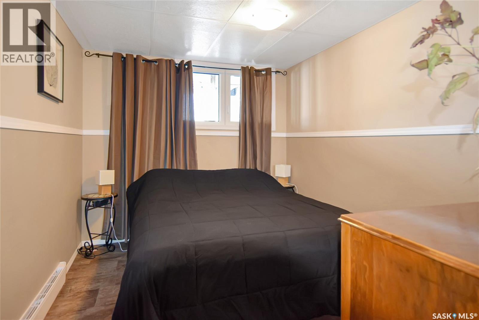208-210 Criddle Avenue, Crooked Lake, SK - Indoor Photo Showing Bedroom