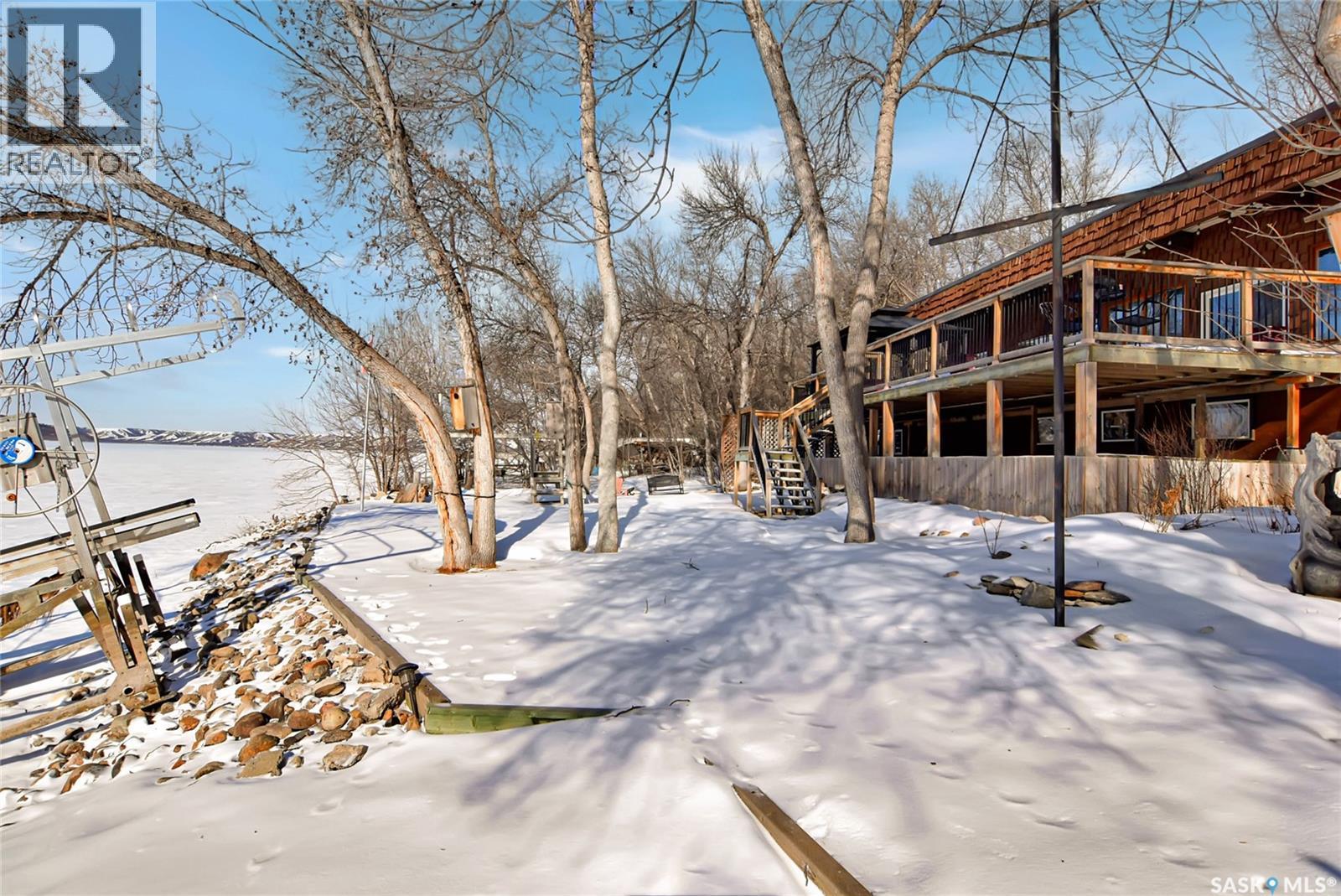 208-210 Criddle Avenue, Crooked Lake, SK - Outdoor