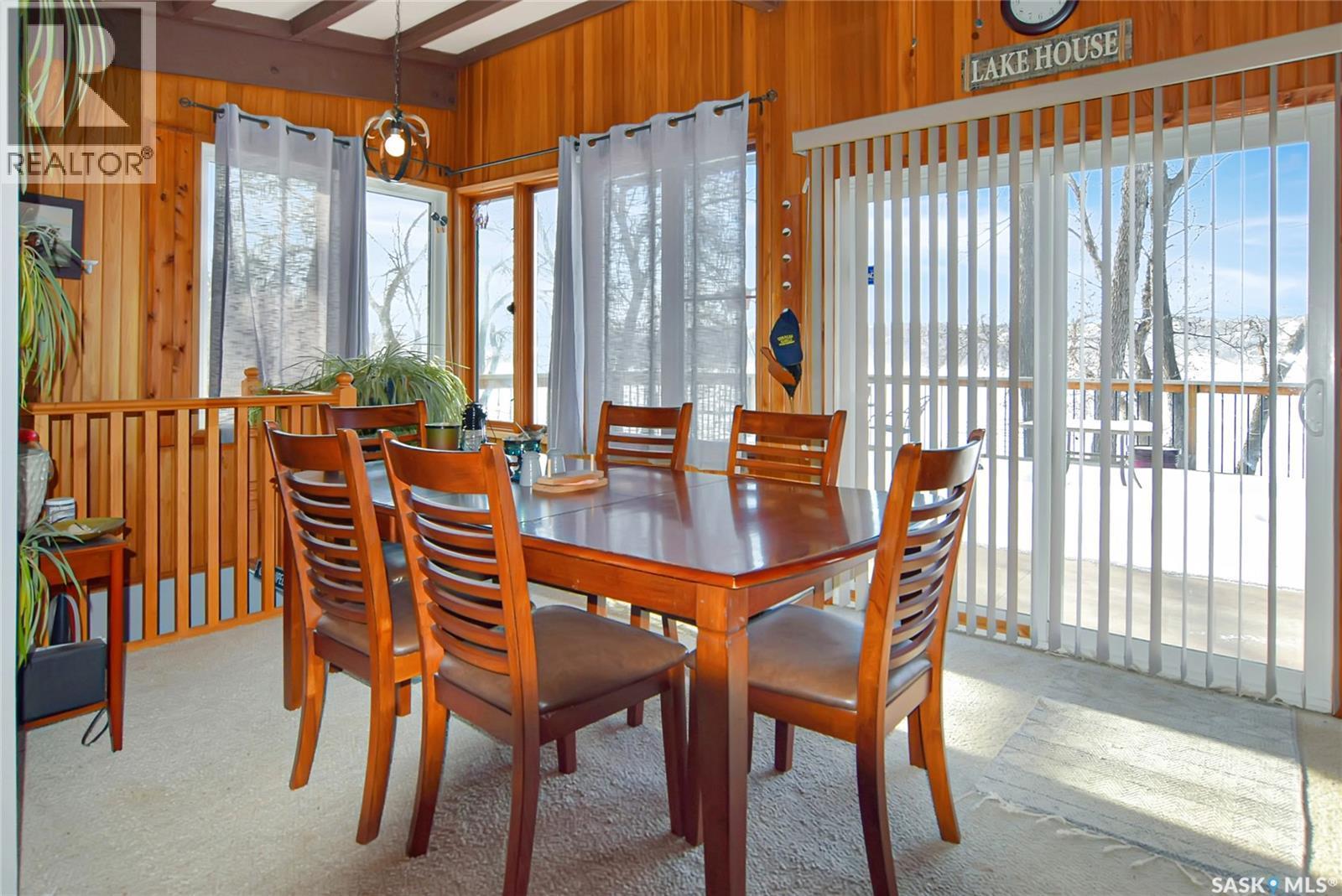 208-210 Criddle Avenue, Crooked Lake, SK - Indoor Photo Showing Dining Room