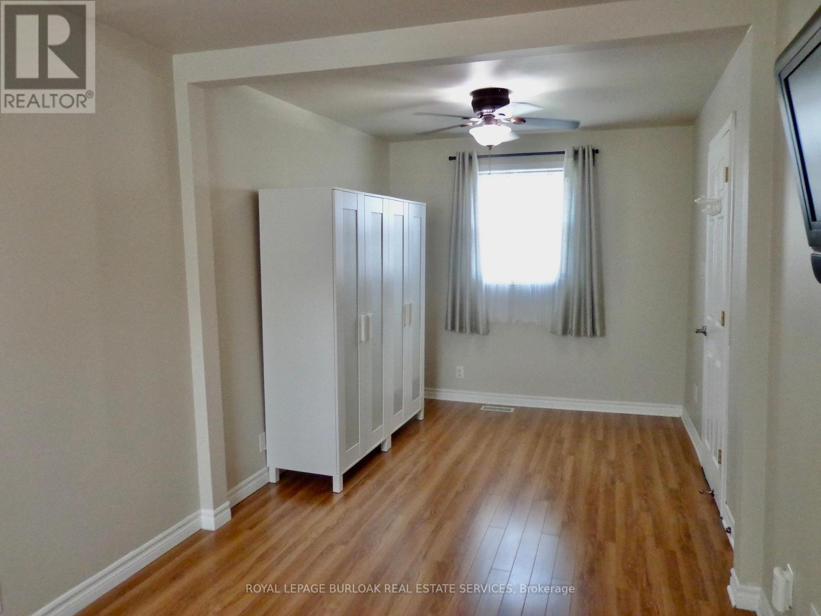 562 Beach Boulevard, Hamilton, ON - Indoor Photo Showing Other Room