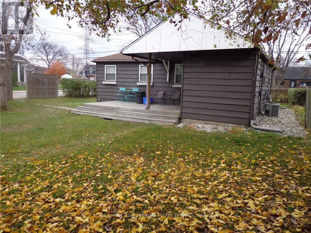 562 Beach Boulevard, Hamilton, ON - Outdoor