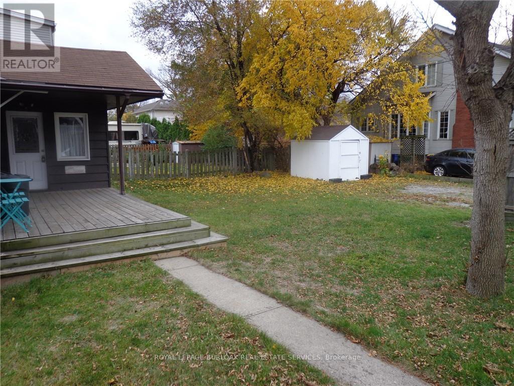 562 Beach Boulevard, Hamilton, ON - Outdoor