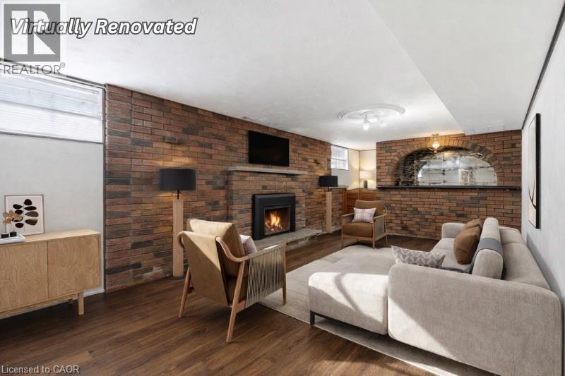83 Riverdale Drive, Hamilton, ON - Indoor Photo Showing Living Room With Fireplace