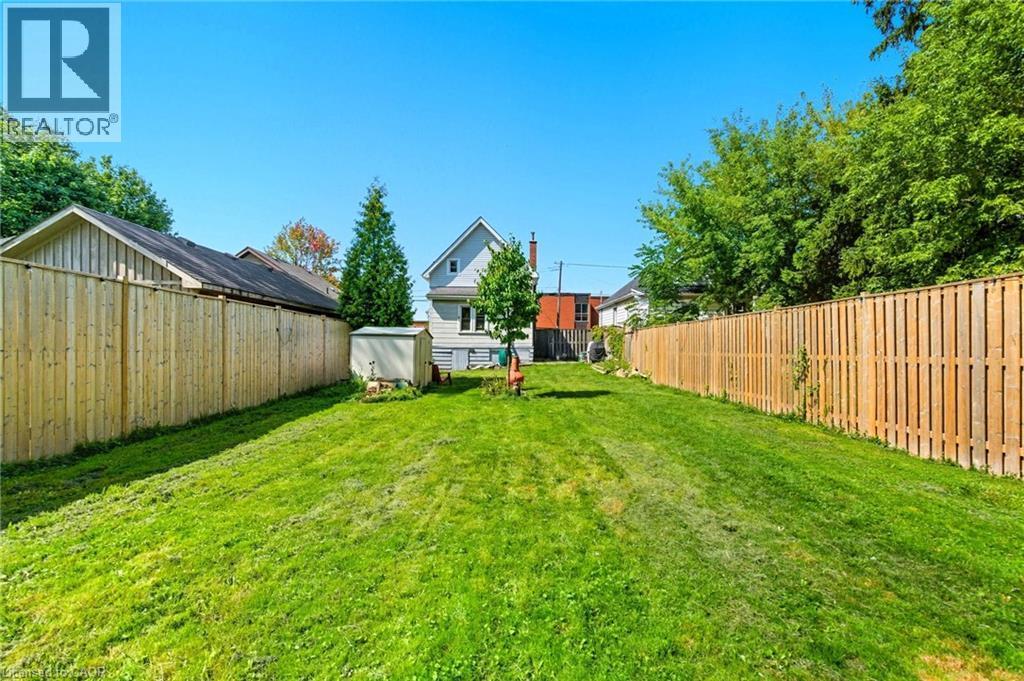 157 East 5Th Street, Hamilton, ON - Outdoor