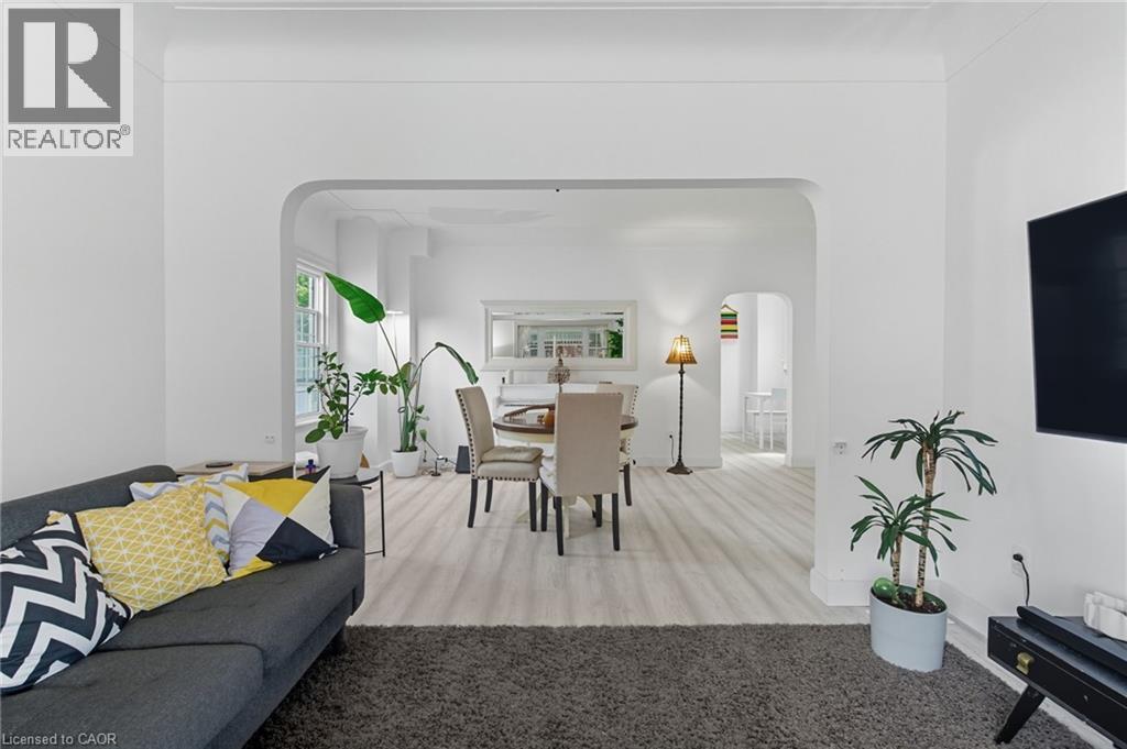 157 East 5Th Street, Hamilton, ON - Indoor