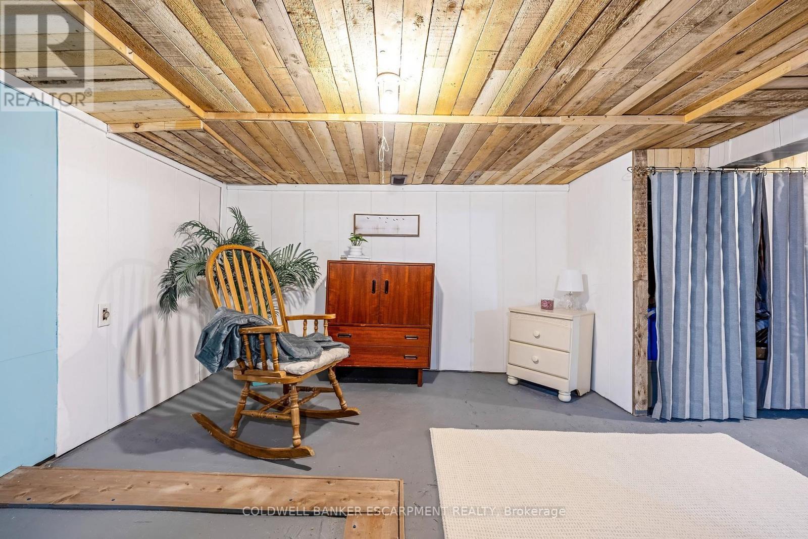 122 Cedar Street, Cambridge, ON - Indoor