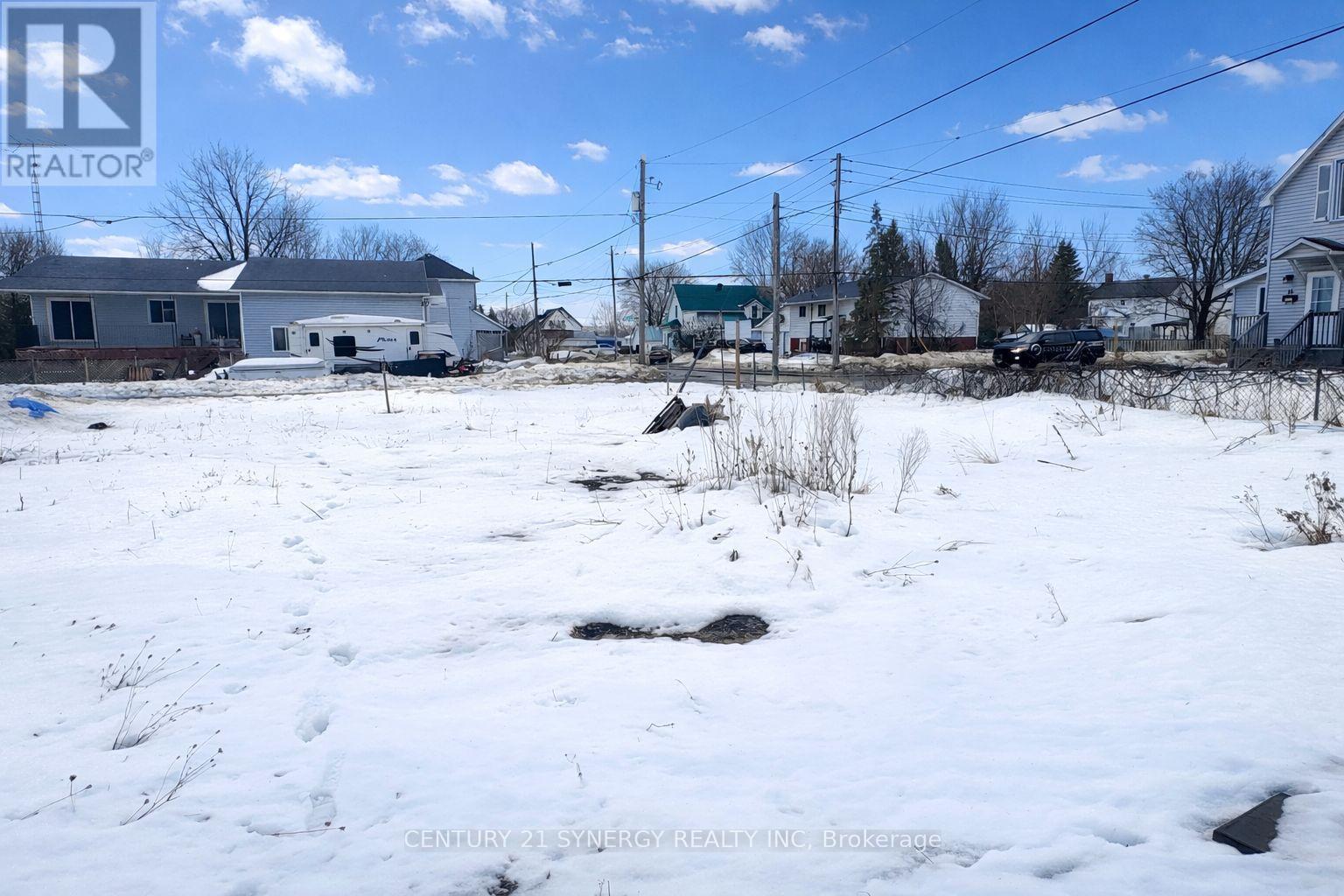 24 King Street, Smiths Falls, ON