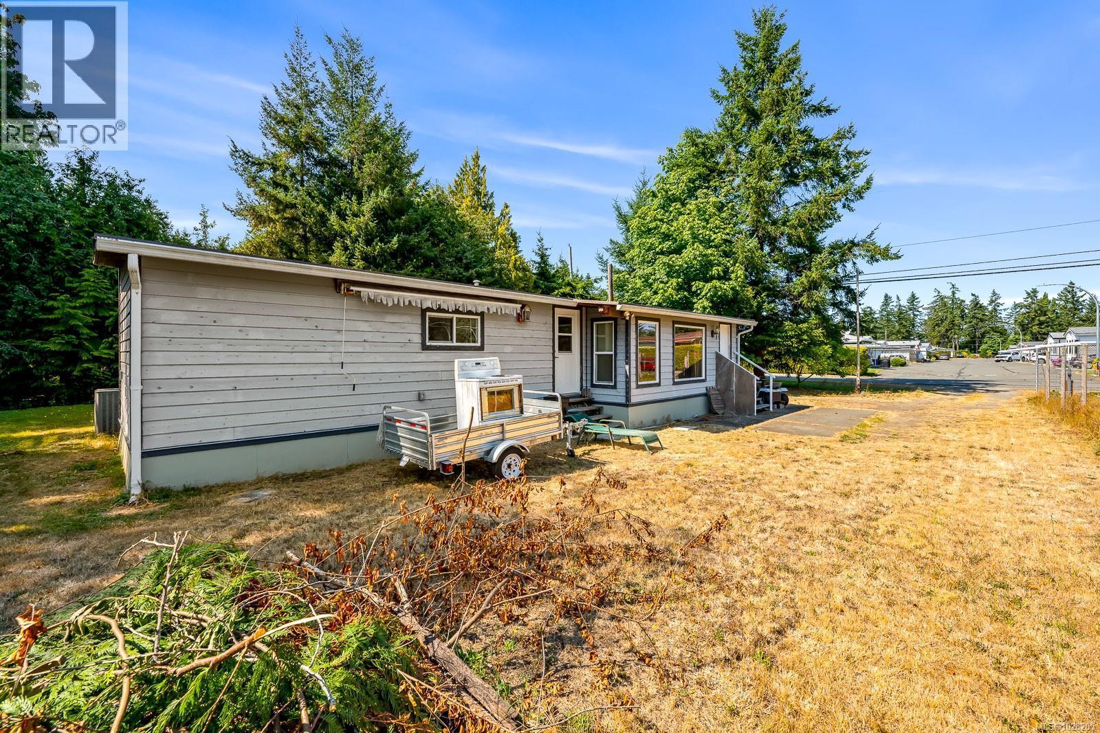 1255 Wilkinson Rd, Comox, BC