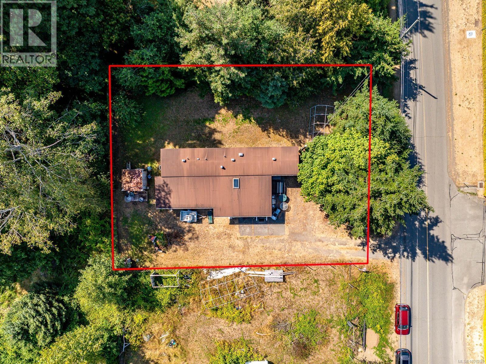 1255 Wilkinson Rd, Comox, BC