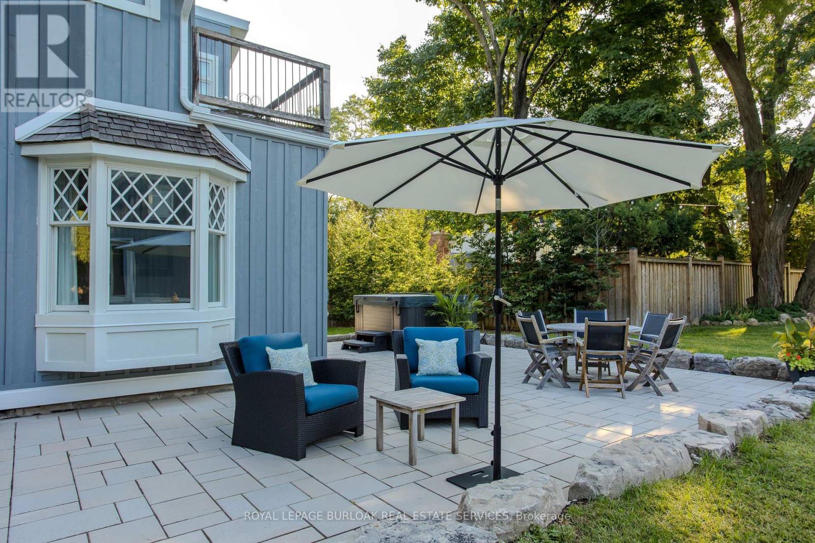 6306 Mcniven Road, Burlington, ON - Outdoor With Deck Patio Veranda