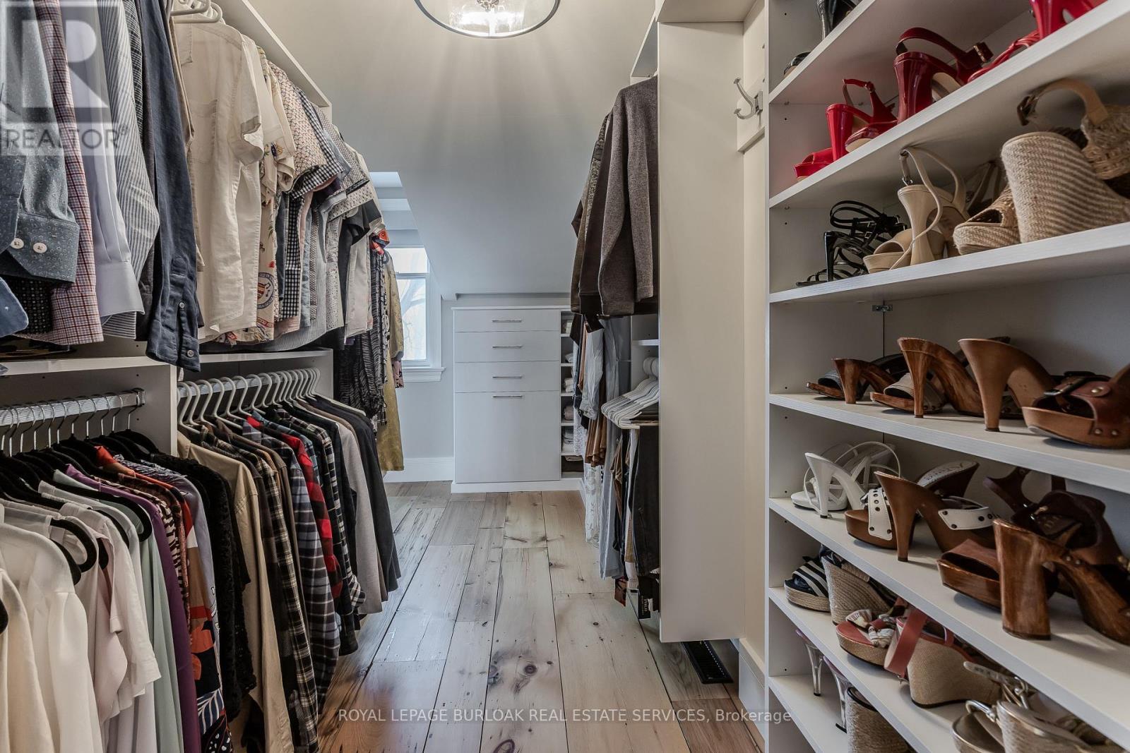 6306 Mcniven Road, Burlington, ON - Indoor With Storage