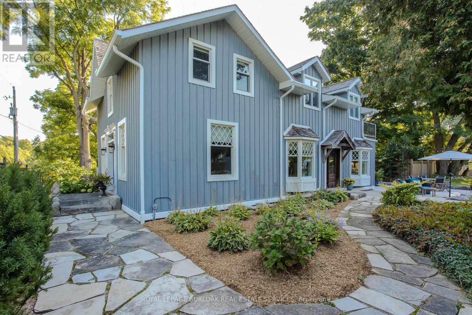 6306 Mcniven Road, Burlington, ON - Outdoor