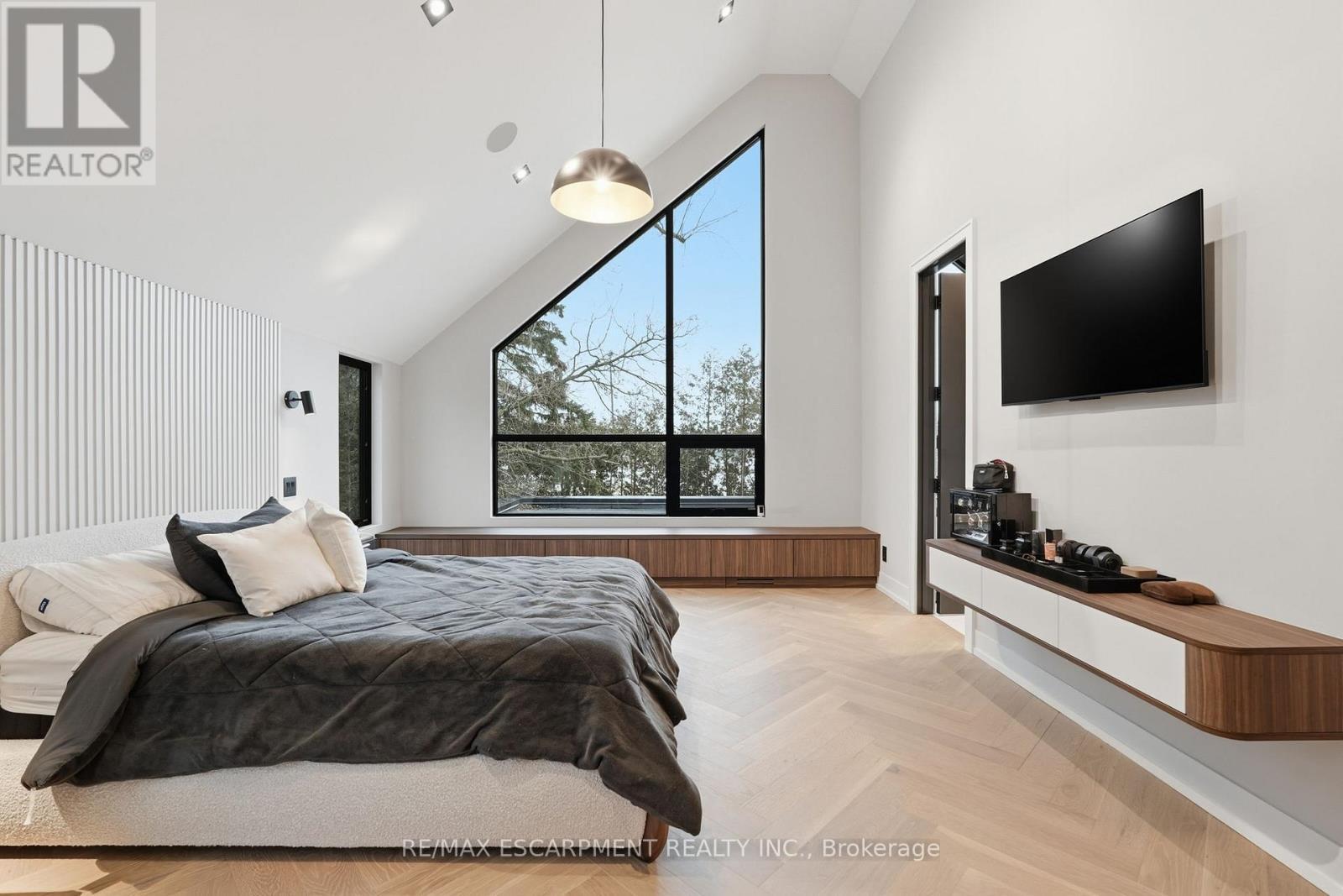 700 Montbeck Crescent, Mississauga, ON - Indoor Photo Showing Bedroom