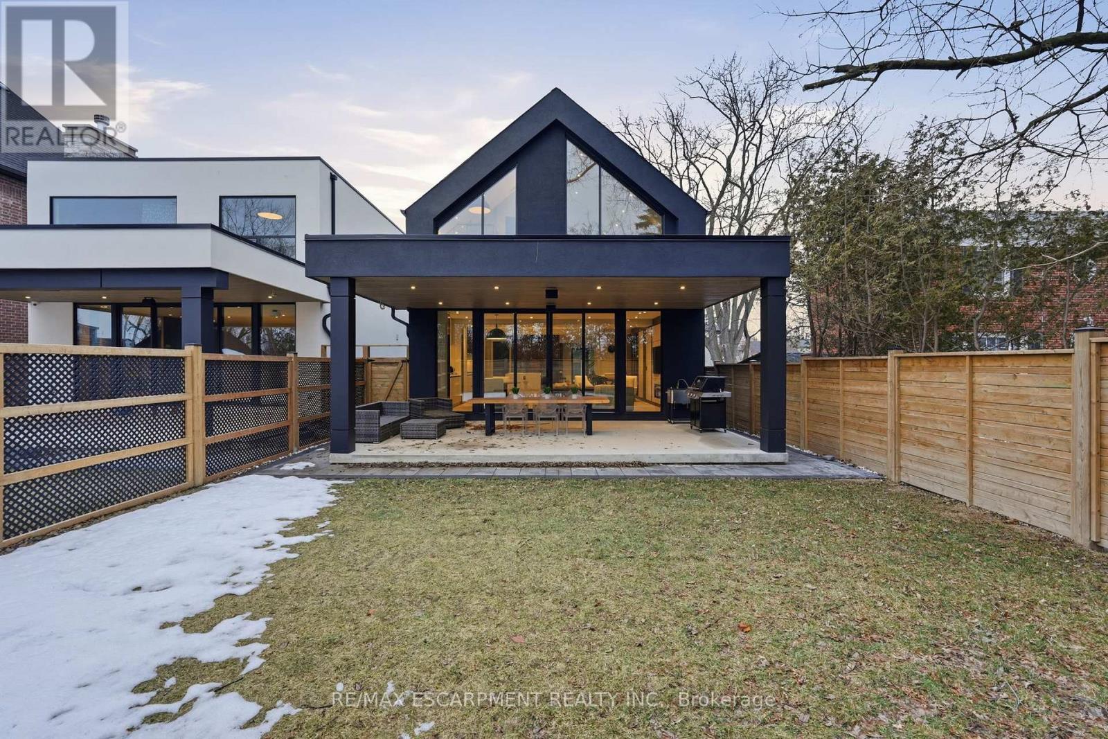 700 Montbeck Crescent, Mississauga, ON - Outdoor With Deck Patio Veranda