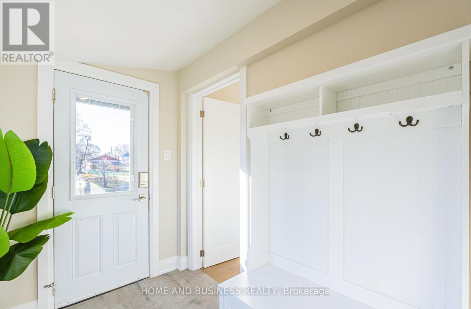 1326 Meredith Avenue, Mississauga, ON - Indoor Photo Showing Other Room