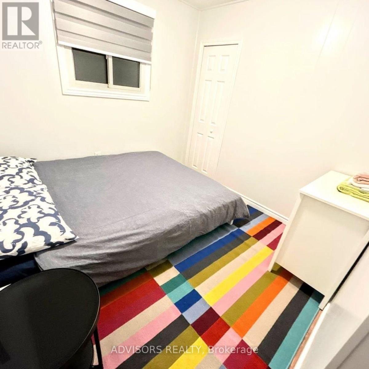9 Bow Road, Tiny, ON - Indoor Photo Showing Bedroom