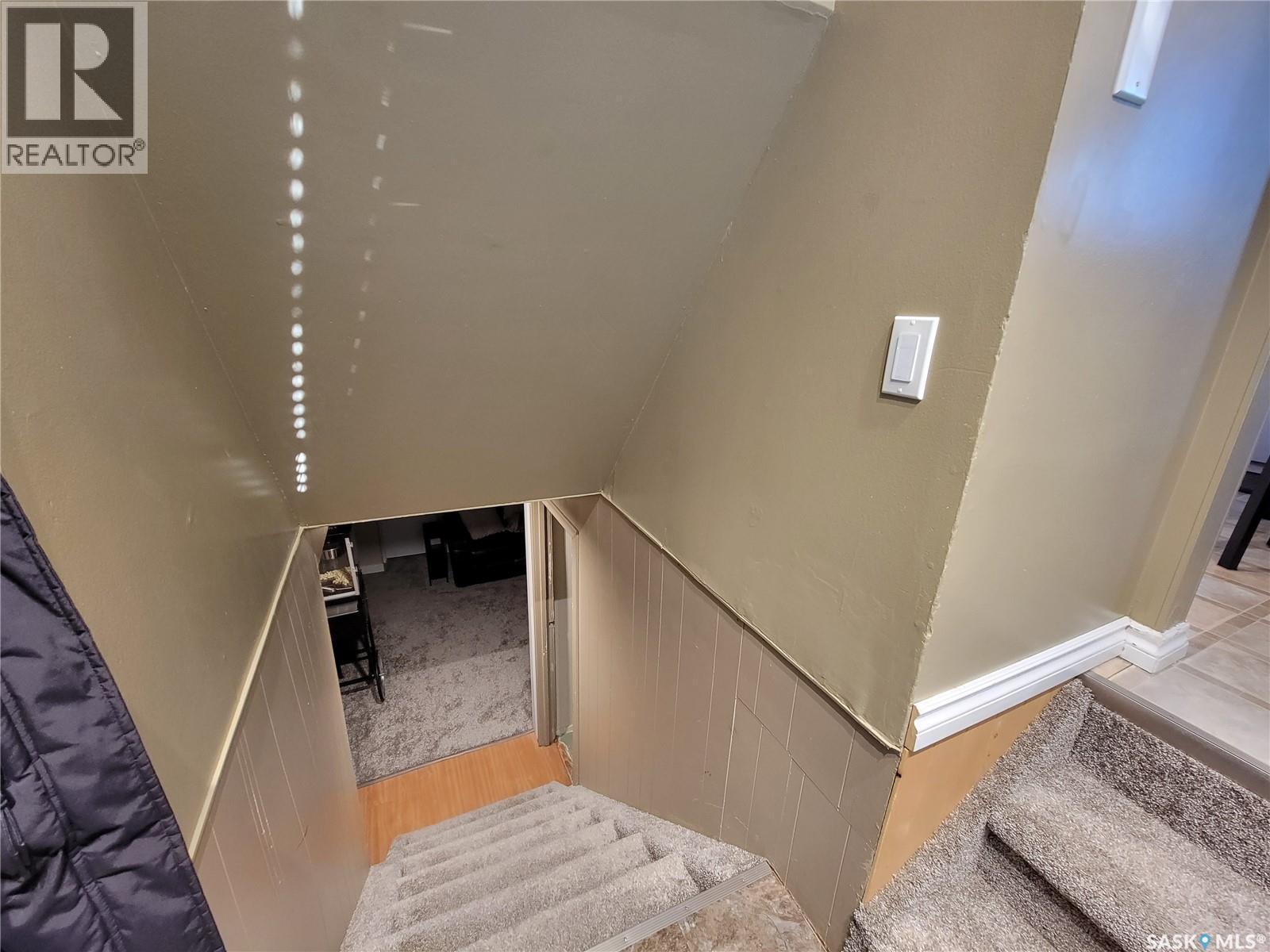 4812 Post Street, Macklin, SK - Indoor Photo Showing Basement